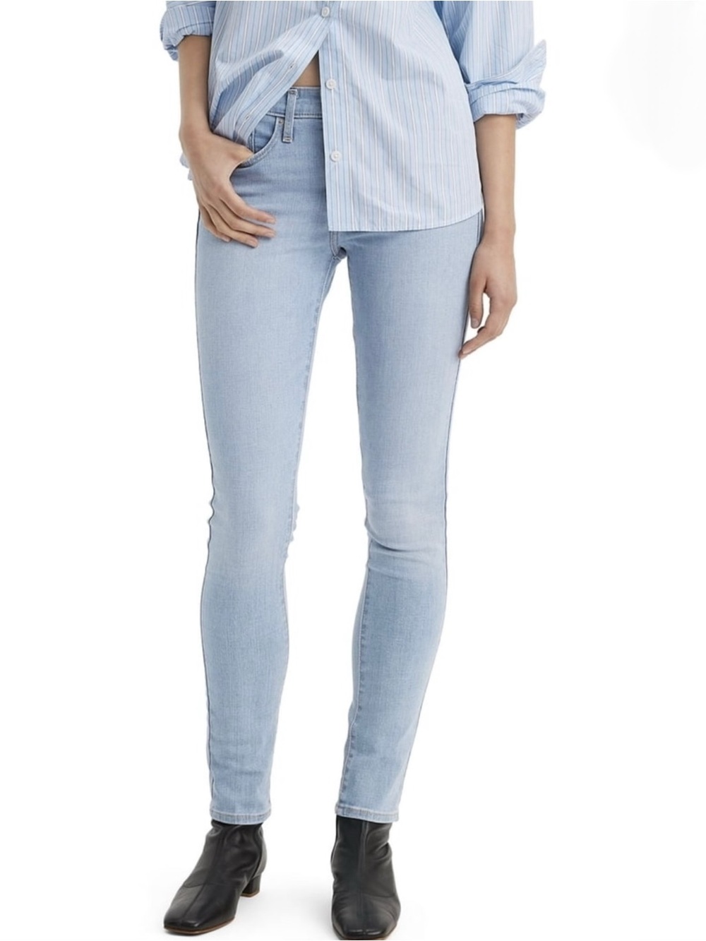 Levi's Women’s 311 Shaping Skinny Jeans Light Wash